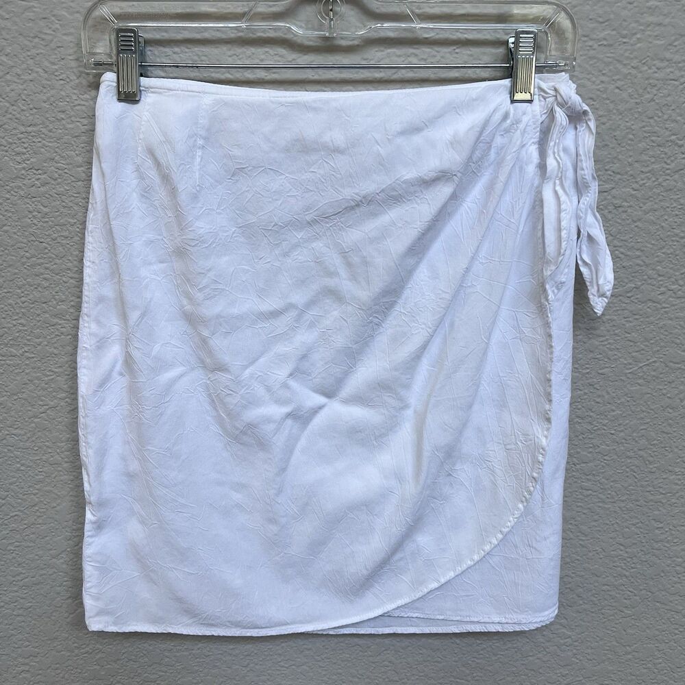 Vintage Jams World White Wrap Mini Skirt Sarong Size Medium W835SL-WHT Beach